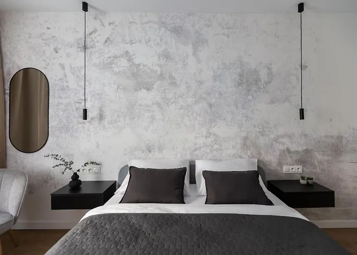 Stylowy W Centrum Poznania Lägenhet